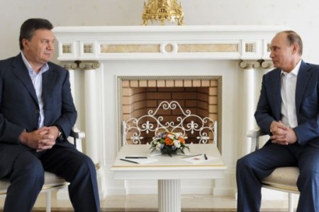 vladimir putin and viktor Yanukovych