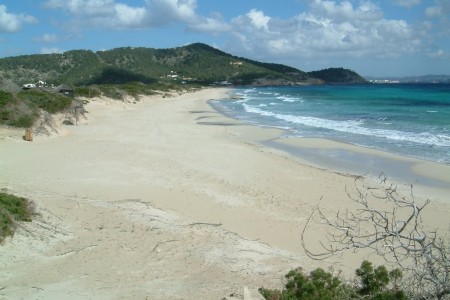 d'Es Cavallet beach