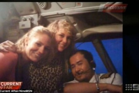 copilot and two young women MH370